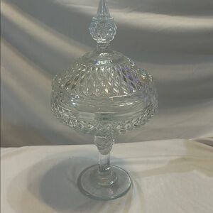 Elegant Crystal Glass Candy Dish